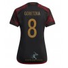 Officiële Voetbalshirt Duitsland Leon Goretzka 8 Uit WK 2022 - Dames